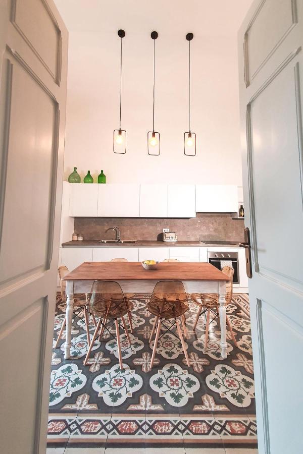 Designer Apartment Lecce Luaran gambar