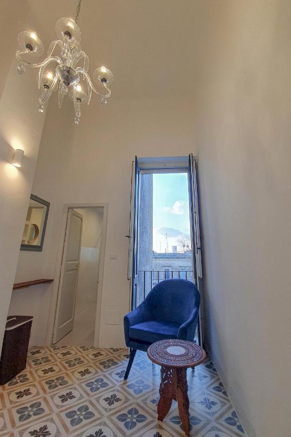 Designer Apartment Lecce Luaran gambar